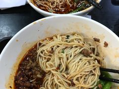 -秦云老太婆摊摊面(磁器口店)