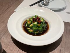 -港丽餐厅(来福士店)