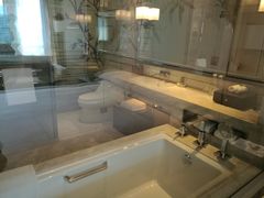 -上海宝华万豪酒店