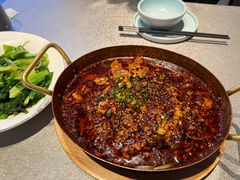 -有红鸡毛店·川菜(建设路店)