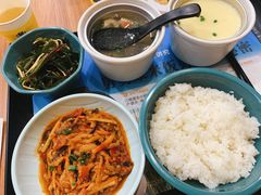 -老娘舅餐厅(黄龙体育中心店)