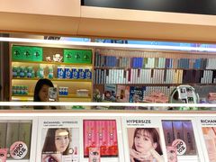 -4iNLOOK美瞳店(中山公园龙之梦店)