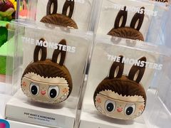 -泡泡玛特POPMART(蓝色港湾店)