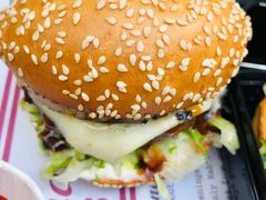 -The Habit Burger Grill 哈比特汉堡(世博店)