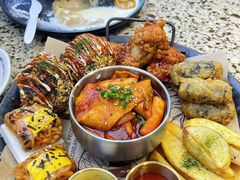 -巧克力渔家.小船海鲜胶东菜(万平口店)