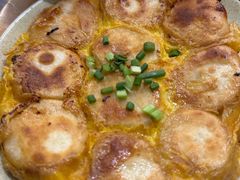 生煎鲜肉包-余氏豆腐包老店(东直街店)