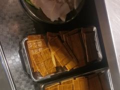 -鹿鸣山草本茶香火锅(园西路店)