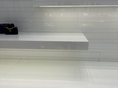 -Chanel(德基广场店)