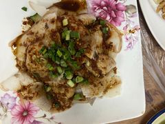 蒜泥白肉-洪霞餐馆