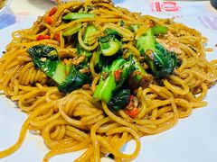 -堂瓦里·33年传统赣菜(第一街区店)