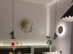 -春树下·树屋花房西餐厅(罍街AS1980店)