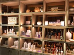 -Let’s Relax Spa(Terminal 21 Asok)