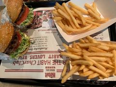 -The Habit Burger Grill 哈比特汉堡(复兴soho店)