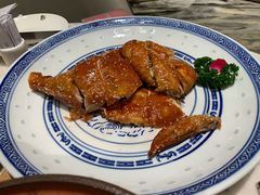 -香港百合居(LCM置汇旭辉广场店)