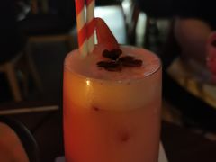 -TZ House音乐现场(来福士中心店)