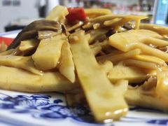 -天天向上素食餐厅(五台山店)
