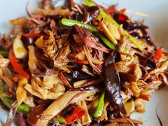 -小厨子私房菜·云南美食店