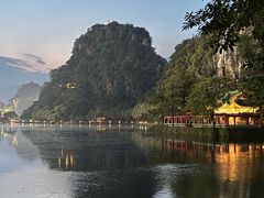 -星湖旅游景区七星岩