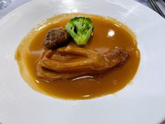 手工鲍汁鹅掌花菇-名鲜·粤宴(黄浦滨江路店)