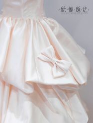 -欣薇婚纱(新源乐汇城店)