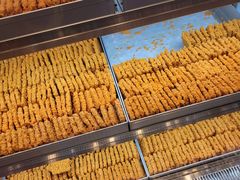 蟹黄锅巴-吴越糕享(常熟万达店)