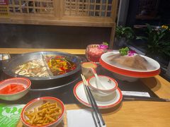 -潘小辣鲜肉老火锅