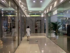 -红星美凯龙国际家居博览中心至尊mall停车场