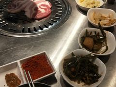 -韩聚屋韩国烤肉餐厅(新北万达店)