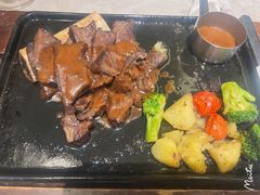 -必胜客(济微路店)