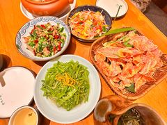 -老滇山寨•云南特色菜•地方菜•民族风情歌舞表演(金碧店)