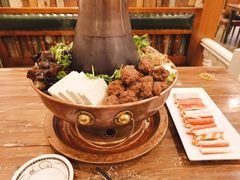 -清真·玛丽亚新疆菜主题餐厅(浙江中路店)