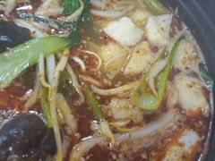 -傣家妹子过桥米线(一号店)