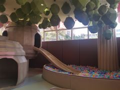 -水桶王国主题餐厅·聚会·生日派对·亲子活动·家庭套餐(亚龙湾希尔顿店)