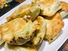 青瓜鲜虾锅贴-金谷园饺子·烧烤(人大总店)