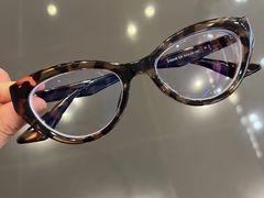 -爱视眸Eyeblling眼镜·依视路·蔡司镜片折扣店(百联南方商城购物中心)