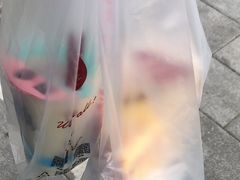 -85度C(生甜甜圈研究工坊·上海松江人民北路店)