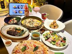 -洛缦音乐餐厅(工业展览馆万象城店)