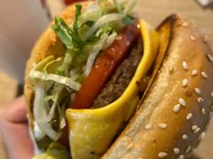 -The Habit Burger Grill 哈比特汉堡(复兴soho店)