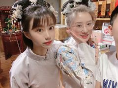 -MAX伯爵沉浸式超级游戏体验馆·实景桌游·剧本杀(小时代店)