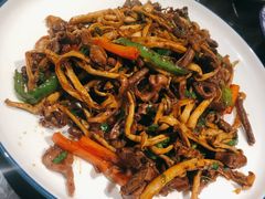 蘑菇炒鸡杂-富临轩私房菜(集庆门大街店)