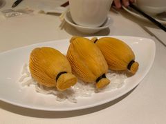金枕榴莲酥-利苑酒家(合景国际金融广场店)