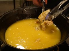 -鲜入围煮花胶鸡海鲜火锅