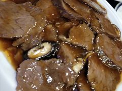 黄焖牛肉-柒號馆天津菜·八珍豆腐·牛窝骨