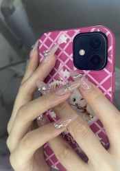-芊屿芊浔美甲