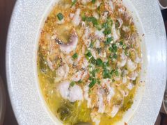 经典黑鱼酸菜鱼-新太二·鲜料川菜(晶耀前滩店)