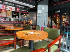 -西西弗书店&矢量咖啡(凯德晶萃广场店)