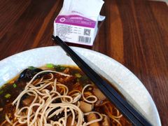 咸菜肉丝-谷沙屋面铺