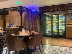 -耶里夏丽·丝路新疆菜·清真食品(徐汇南丹东路臻选店)