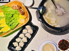 顺德鱼皮饺-顺德公广东猪肚鸡·煲仔饭(白石洲店)