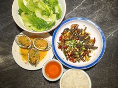 -南海底小海鲜·湘菜(鲁巷吴家湾店)